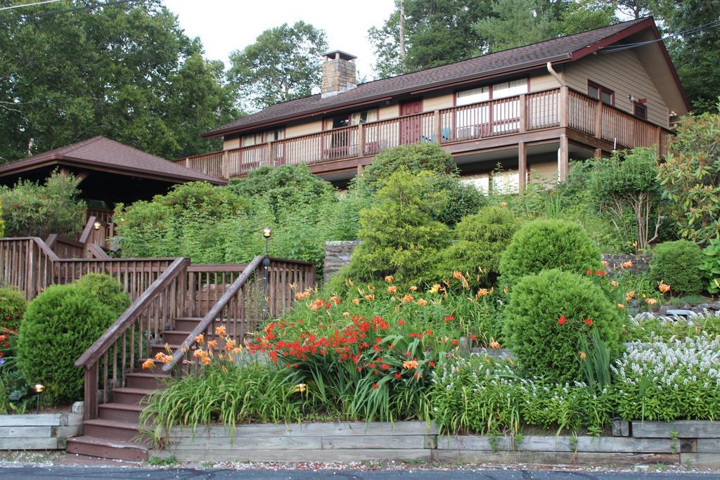 Cliff Dwellers Inn Blowing Rock Exterior photo